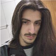 Sou bastante pontual, dedicado resiliente e muito tranquilo e focado